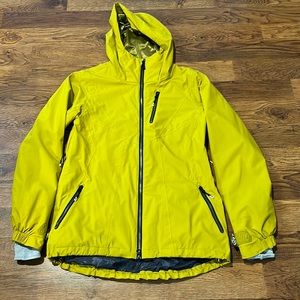 Volcom women’s ski jacket